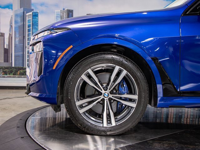 Certified 2023 BMW X7 M60i image 7