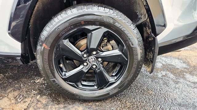 Used 2019 Toyota RAV4 XSE AWD/4WD image 45