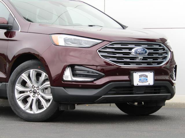 Used 2024 Ford Edge Titanium w/ Equipment Group 301A AWD/4WD image 4