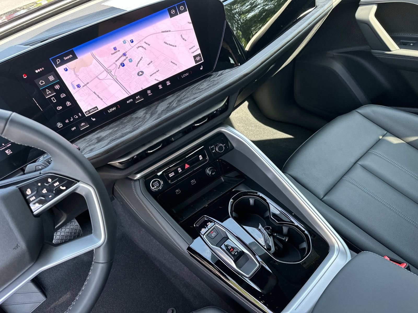 New 2025 Audi Q5 Premium Plus w/ Premium Plus AWD/4WD image 23