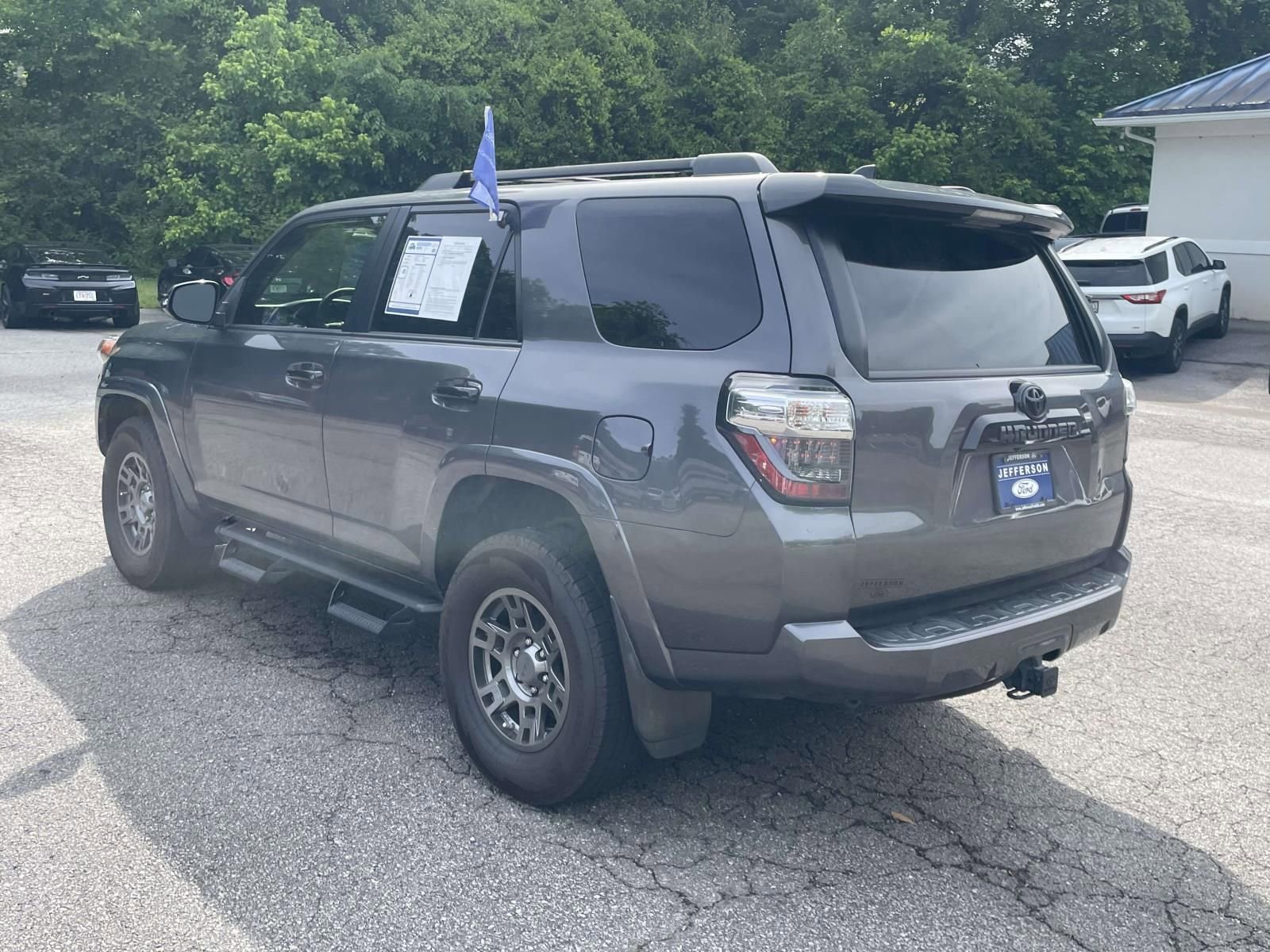 Used 2020 Toyota 4Runner Venture AWD/4WD image 6