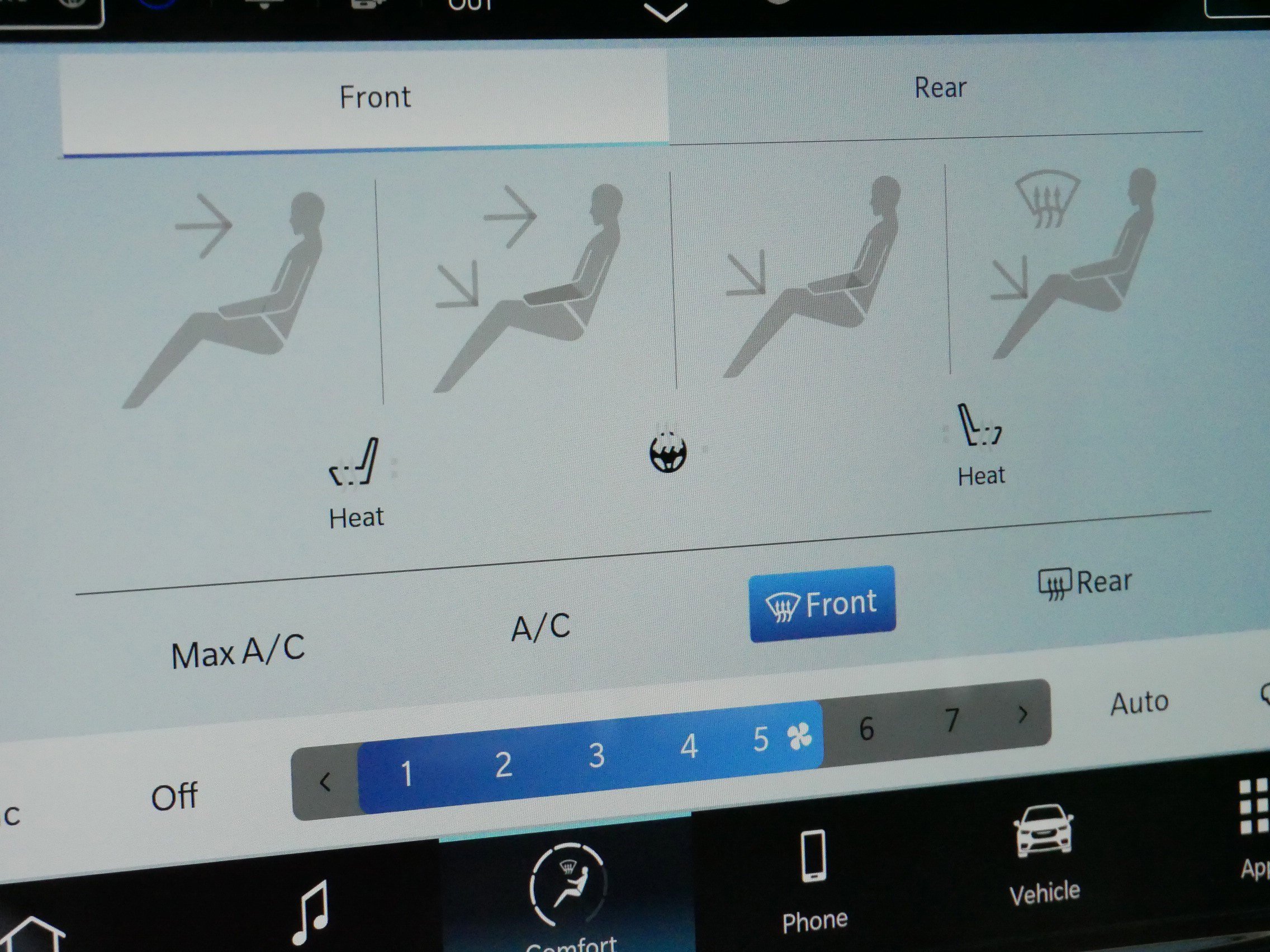 Used 2024 Chrysler Pacifica Touring-L FWD image 28