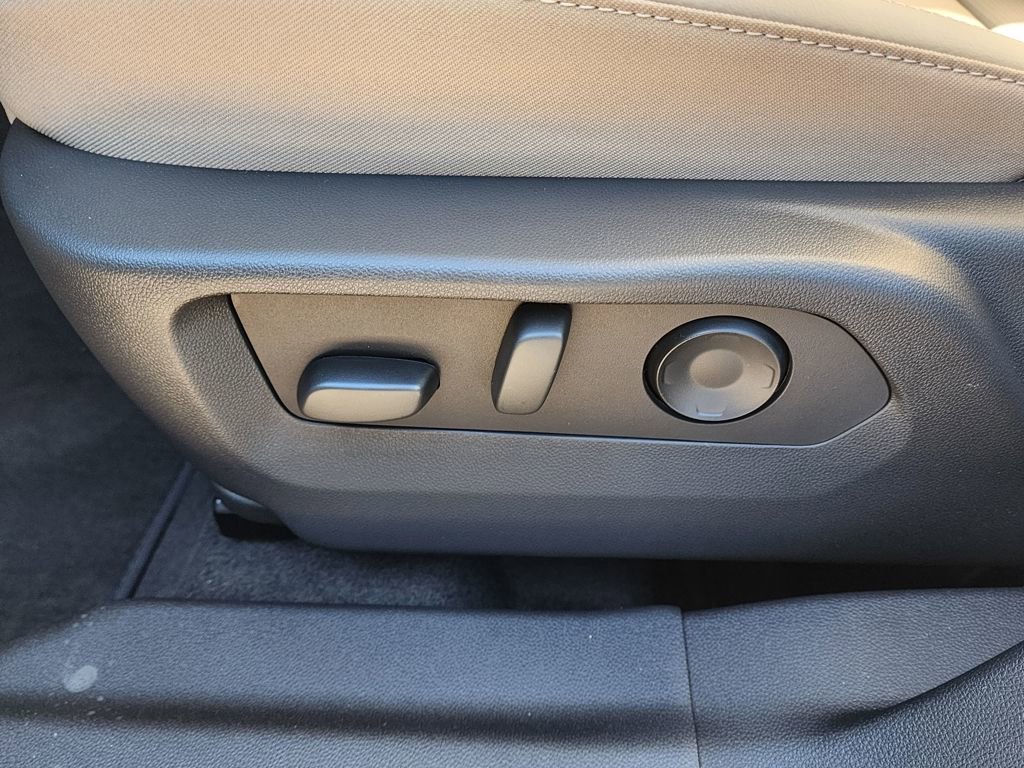 New 2026 Buick Envision Preferred AWD/4WD image 18