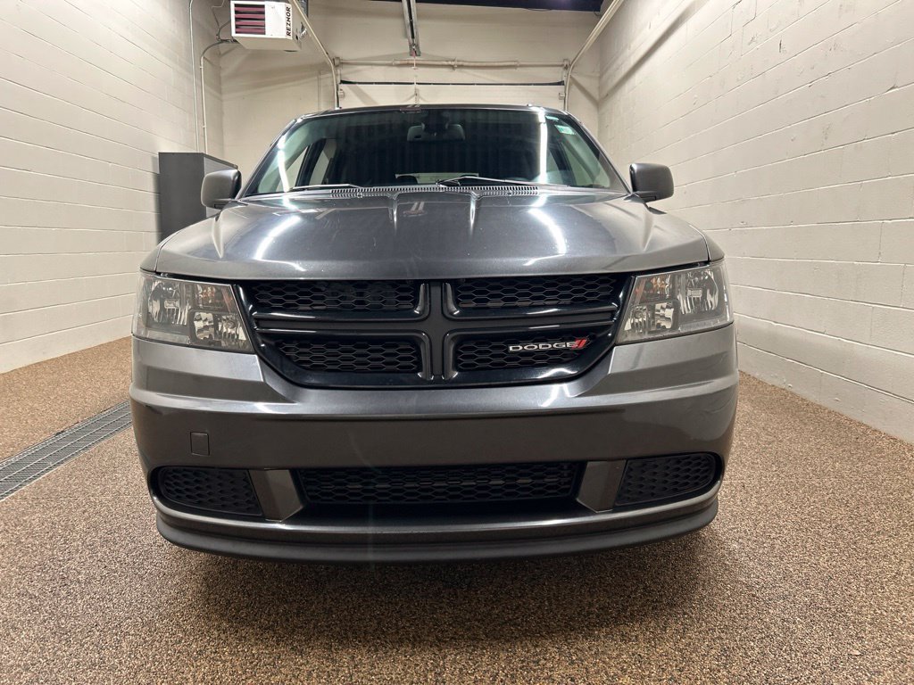 Used 2020 Dodge Journey SE w/ Blacktop Package FWD image 7