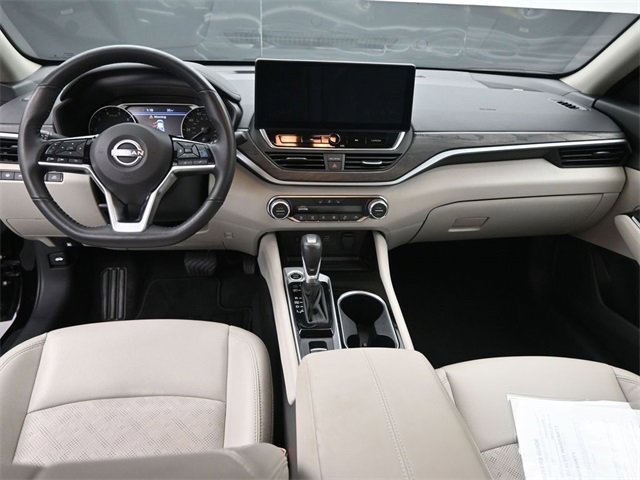 Used 2025 Nissan Altima 2.5 SL image 23