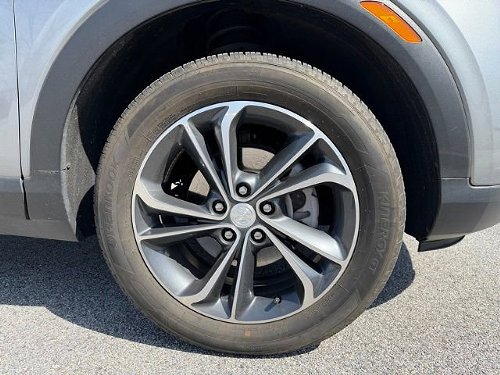 Used 2023 Buick Encore GX Select image 23