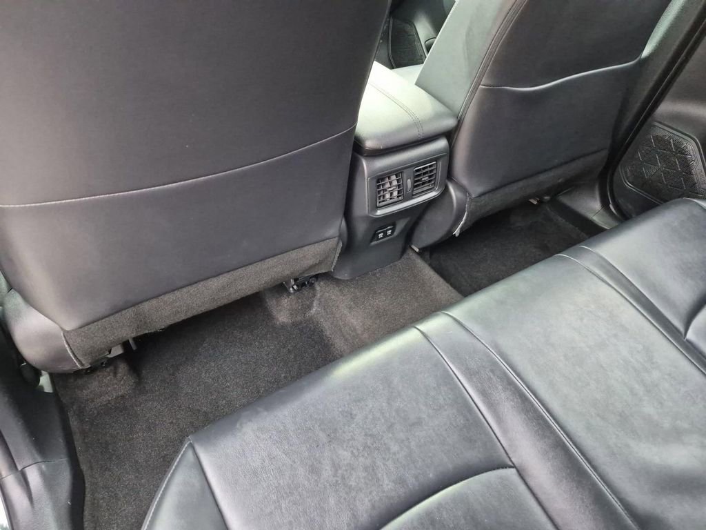Used 2019 Toyota RAV4 XLE Premium w/ Carpet Mat Package image 27