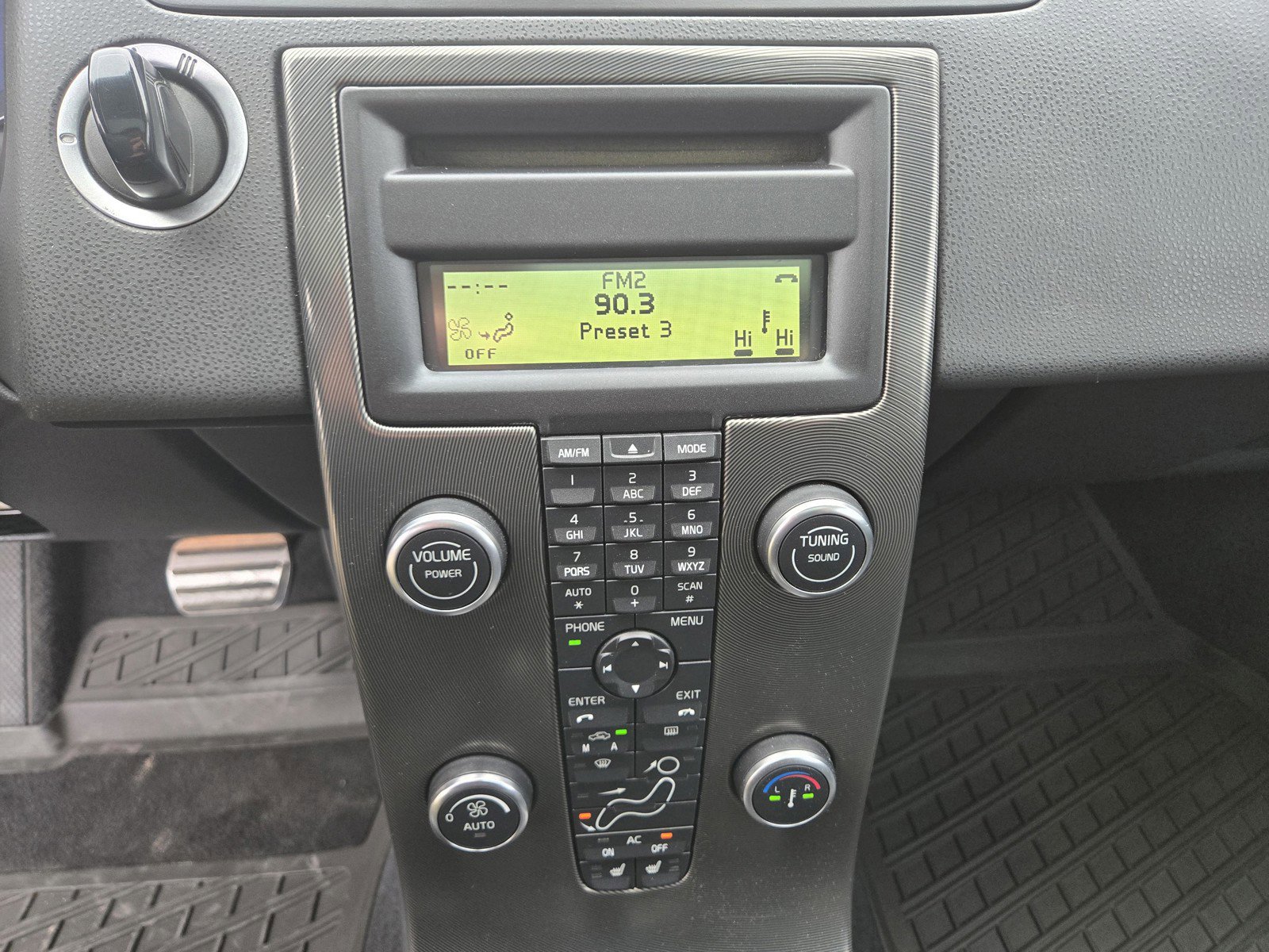 Used 2011 Volvo C30 T5 R-Design image 14