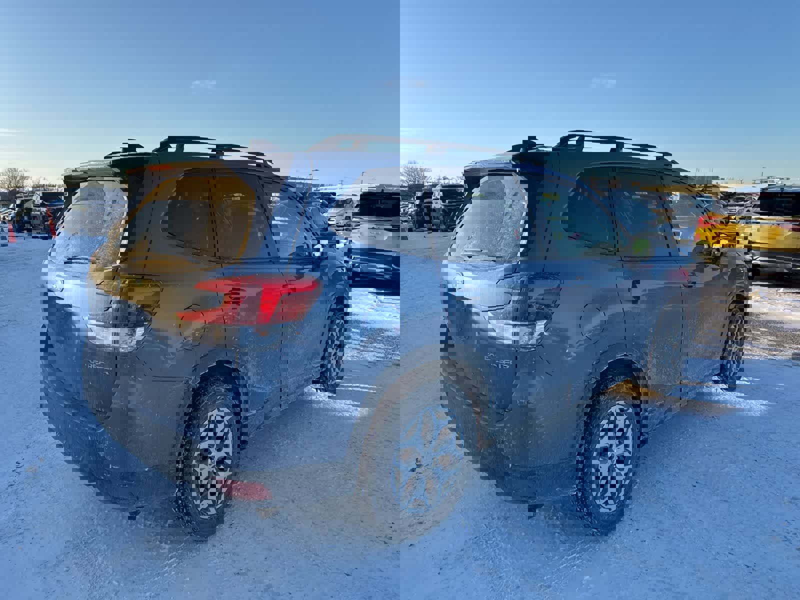 Used 2024 Subaru Forester Premium image 3