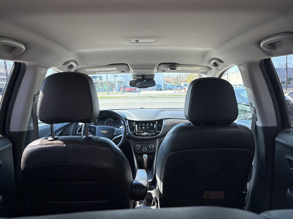 Used 2019 Chevrolet Trax LT w/ LT Convenience Package image 10