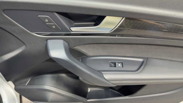 Used 2022 Audi SQ5 Premium Plus image 13