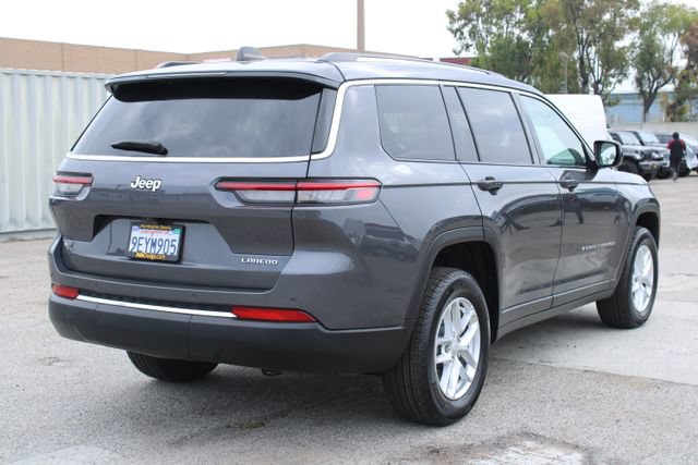 Used 2023 Jeep Grand Cherokee L Laredo w/ Luxury Tech Group I RWD image 5