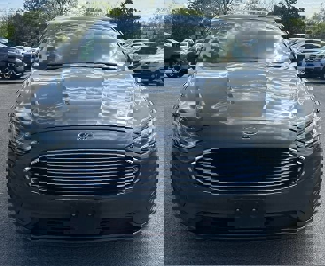 Used 2019 Ford Fusion S image 2