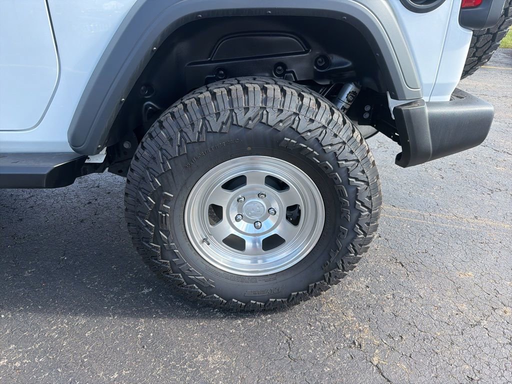 Certified 2025 Jeep Wrangler Sport image 11