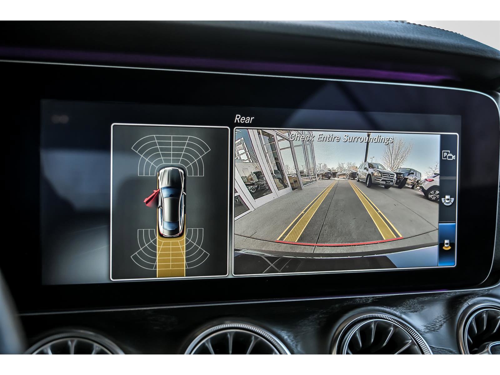 Used 2018 Mercedes-Benz E 400 4MATIC Coupe image 21