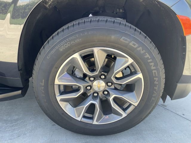 Used 2024 Chevrolet Tahoe LT w/ Luxury Package image 32