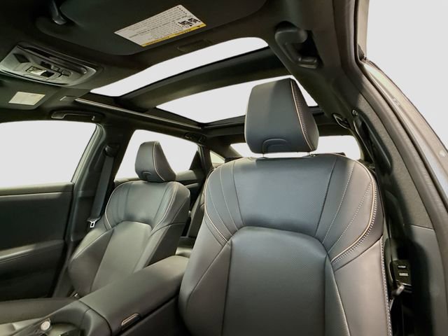 New 2025 Toyota Crown Platinum AWD/4WD image 18