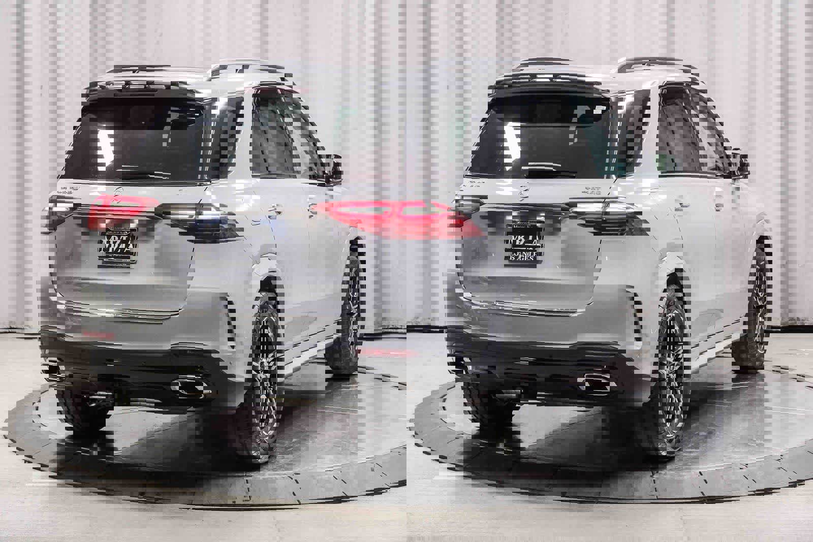 Used 2026 Mercedes-Benz GLE 450 4MATIC image 4