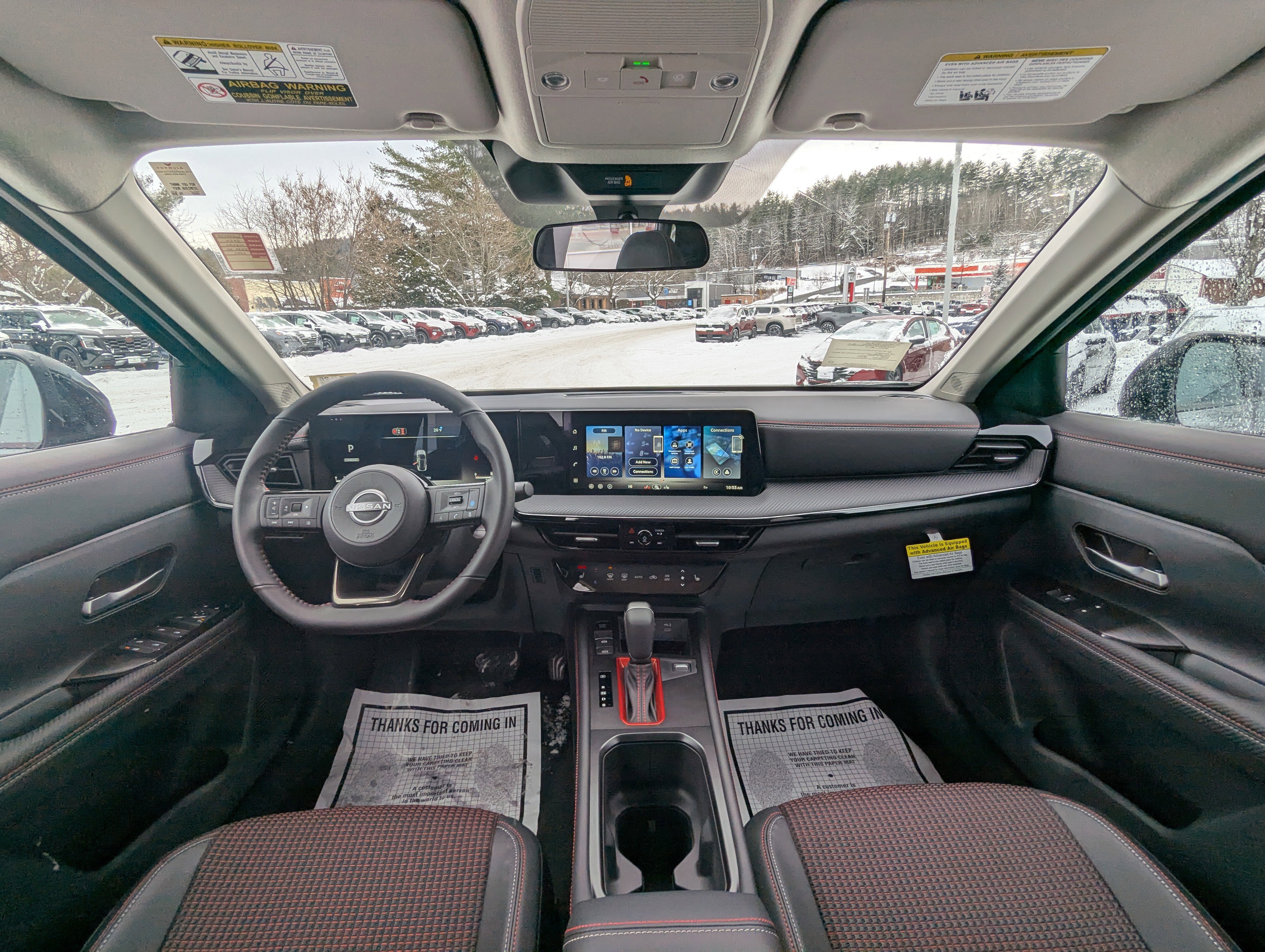 New 2026 Nissan Kicks SR w/ Cold Weather Package image 13