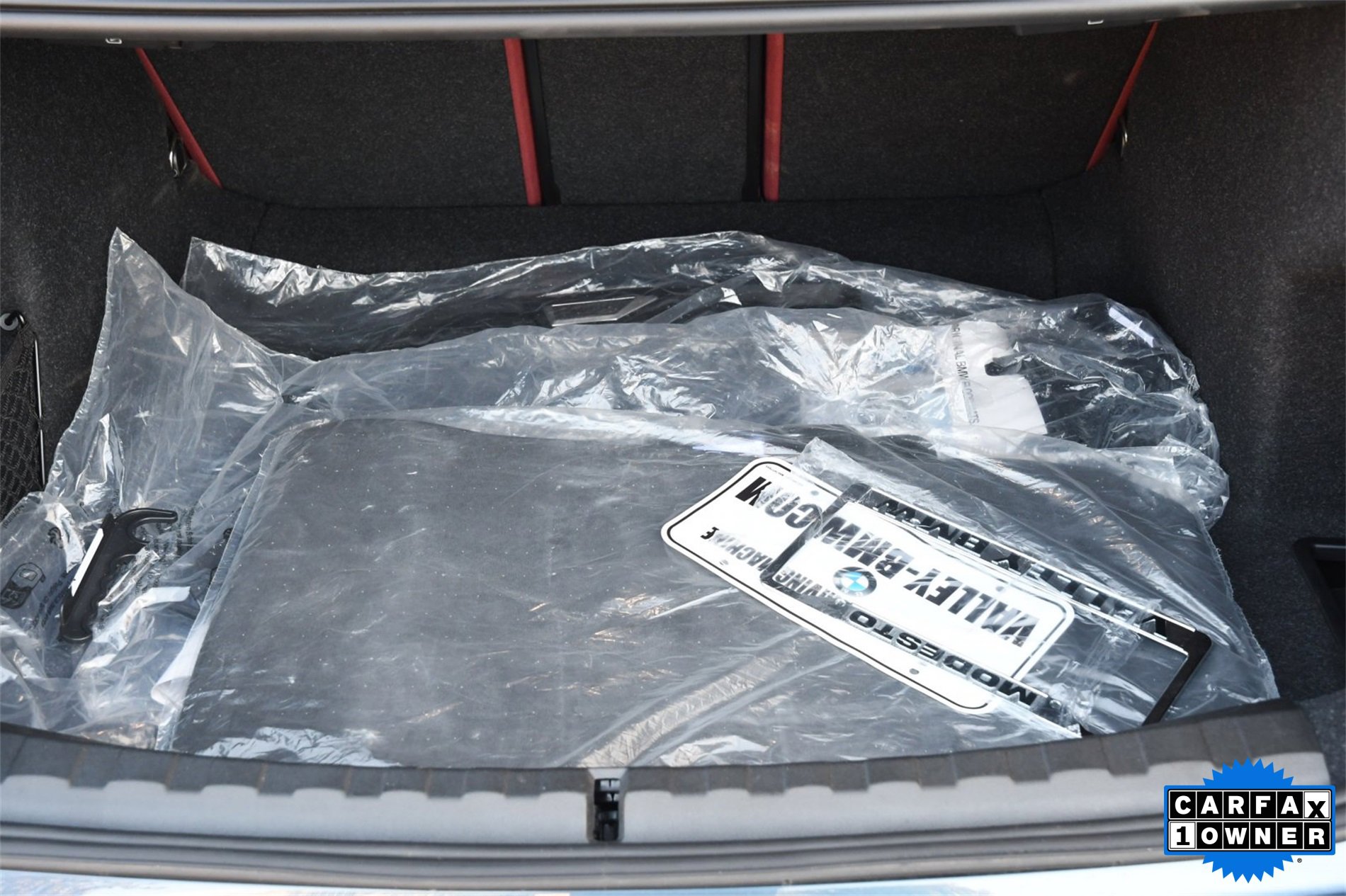 Used 2025 BMW 330i Sedan w/ Convenience Package image 22