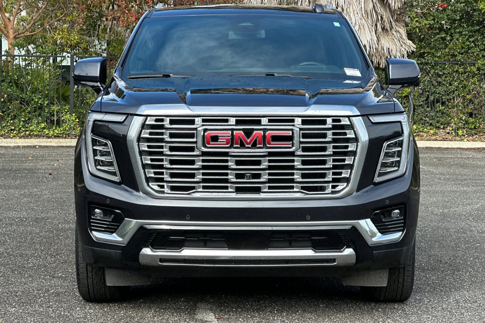 Used 2025 GMC Yukon Denali image 8