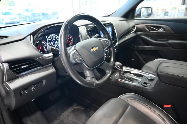 Used 2022 Chevrolet Traverse Premier w/ LPO, Floor Liner Package AWD/4WD image 22
