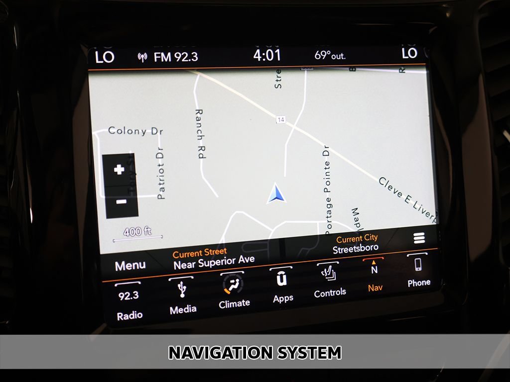 Used 2019 Jeep Cherokee Limited AWD/4WD image 3