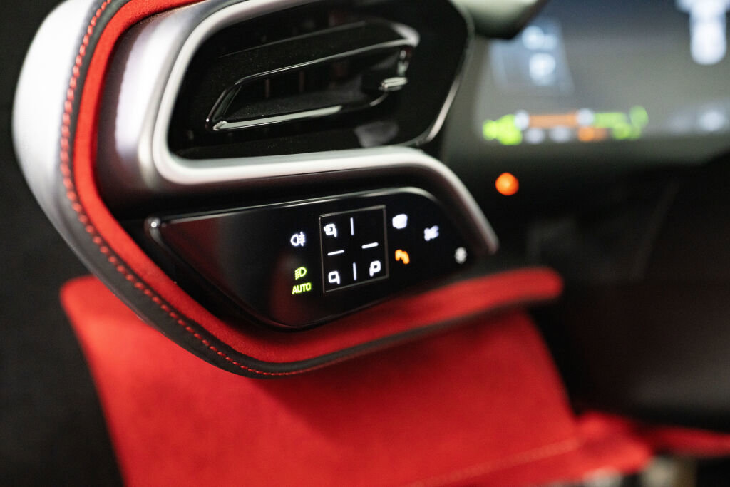 Used 2025 Ferrari 296 GTB image 40