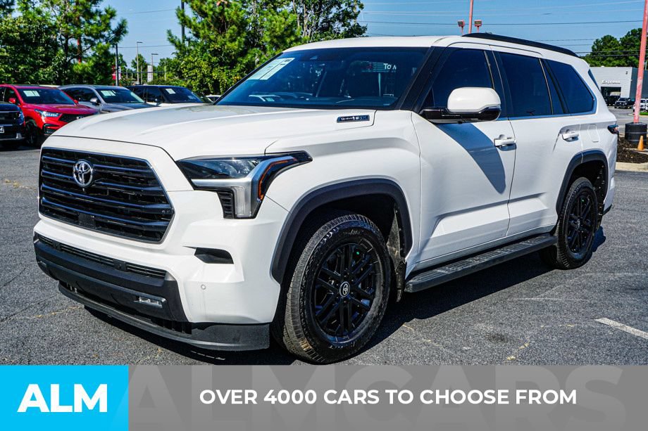 Used 2025 Toyota Sequoia SR5 AWD/4WD image 2