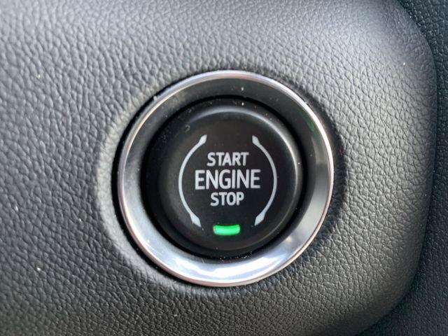 Certified 2025 GMC Acadia Elevation w/ Elevation Premium Package image 17