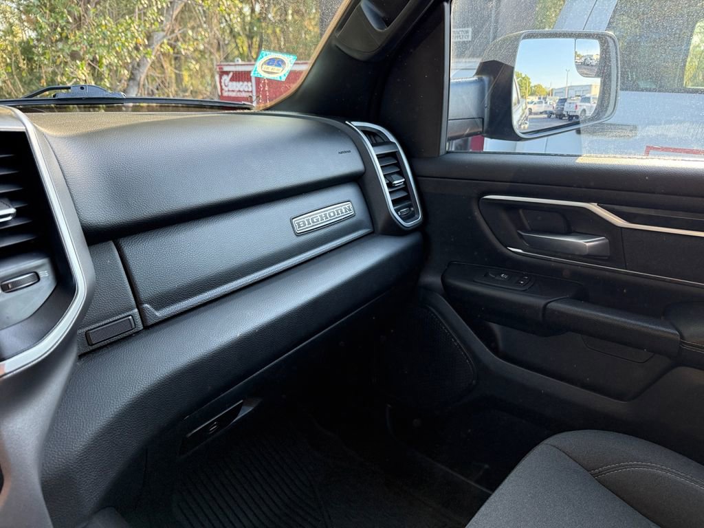 Used 2023 RAM 1500 Big Horn AWD/4WD image 25