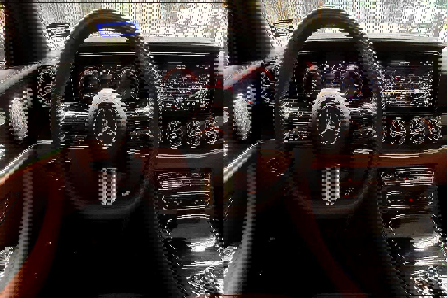 Used 2023 Mercedes-Benz E 450 Cabriolet image 5