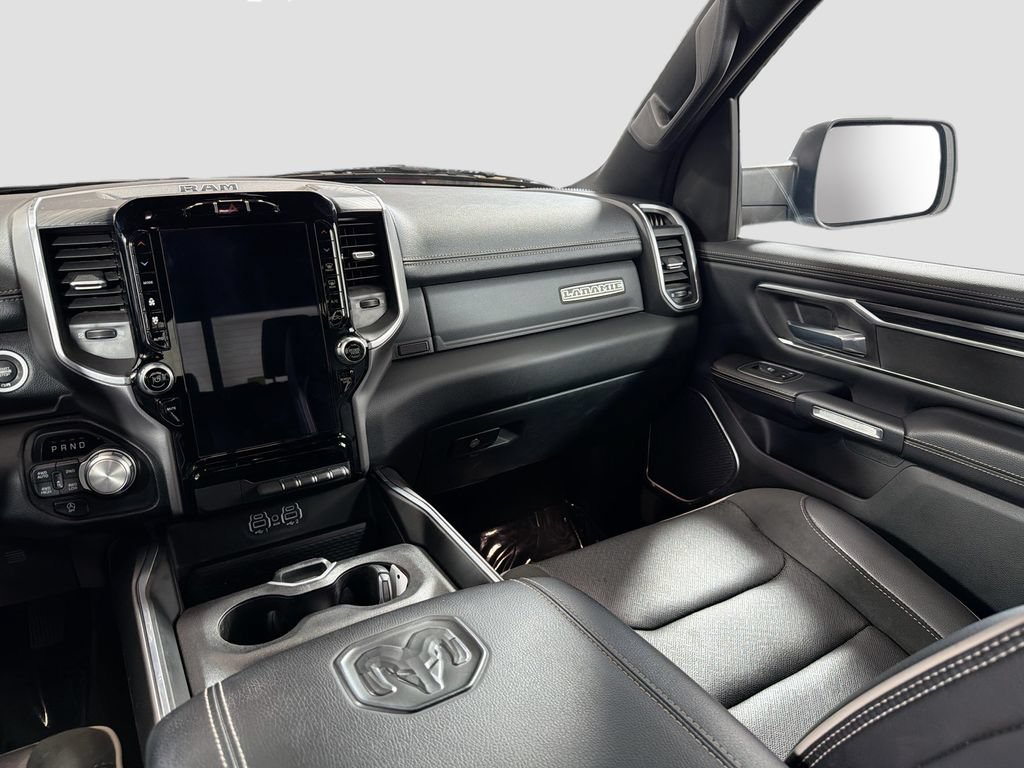 Used 2023 RAM 1500 Laramie AWD/4WD image 25