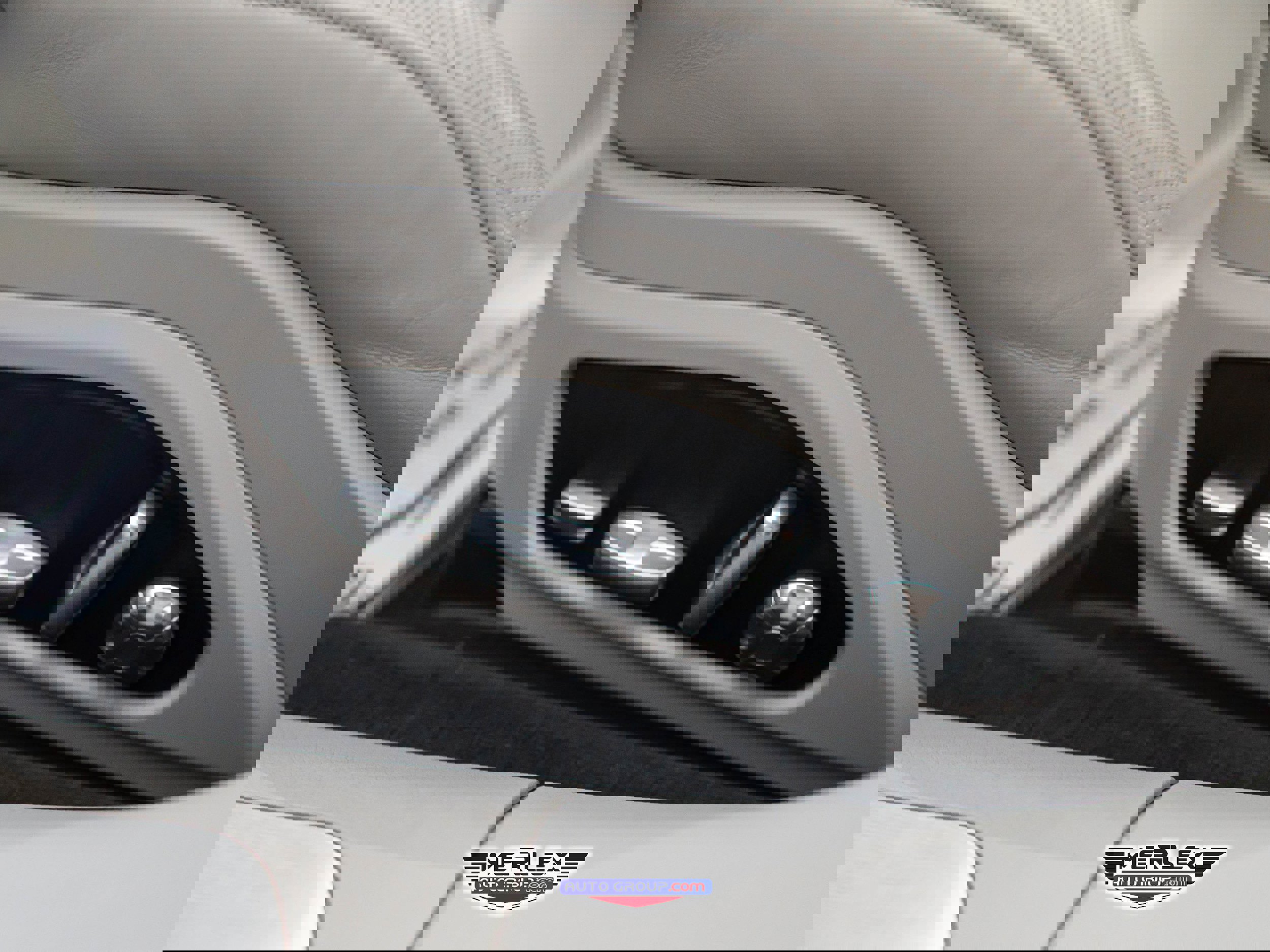 Used 2018 Porsche Panamera 4S w/ Premium Package Plus image 41