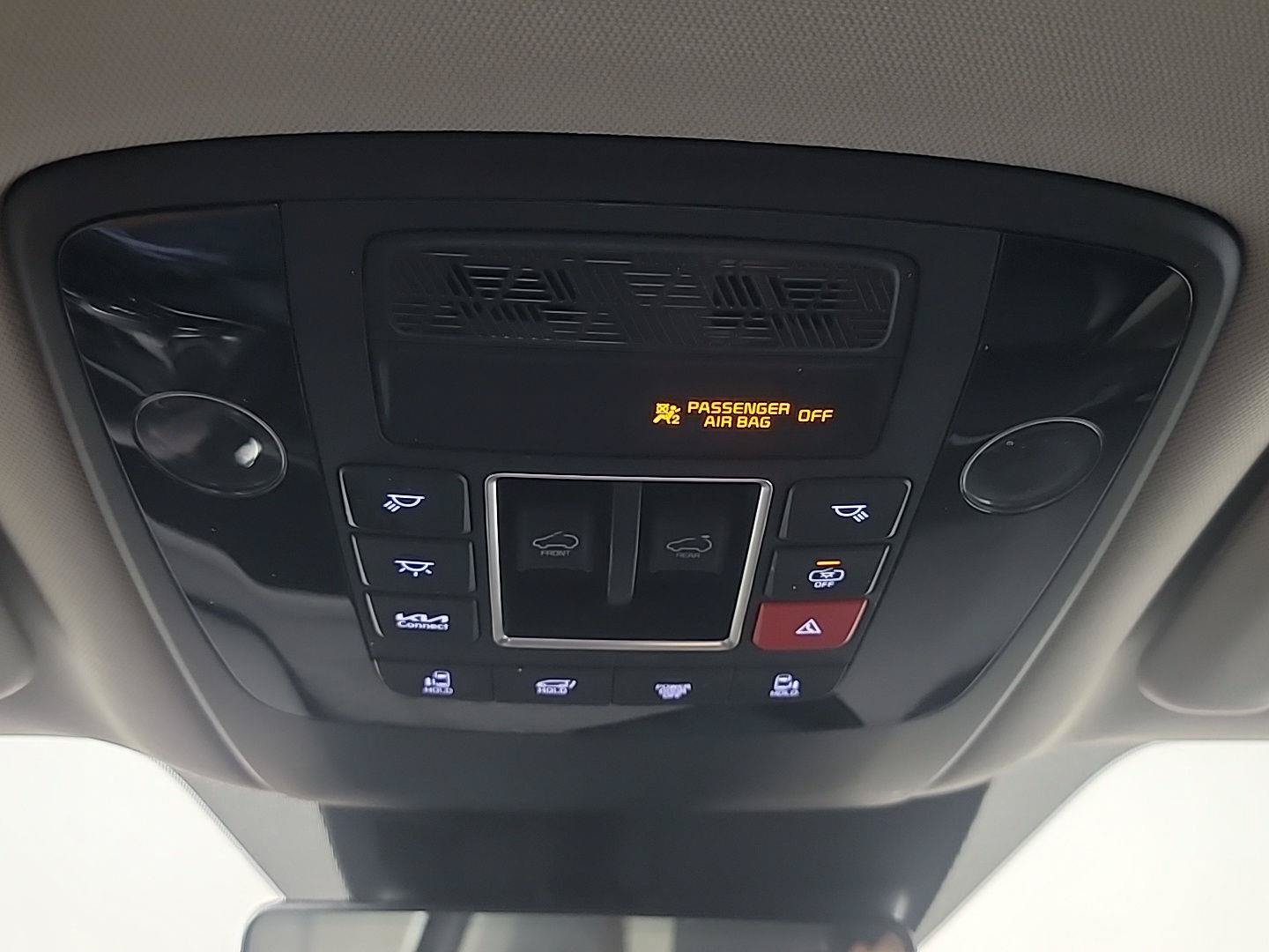 Used 2025 Kia Carnival SX FWD image 36