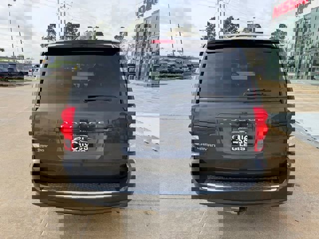 Used 2012 Dodge Grand Caravan SXT image 4