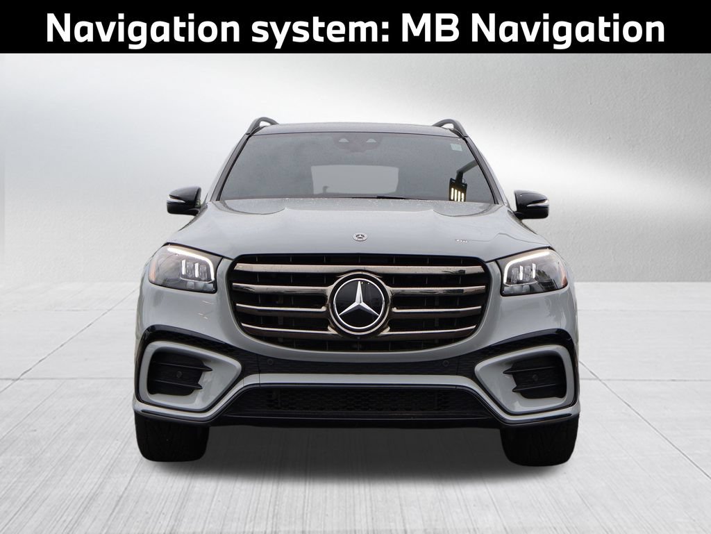 Used 2024 Mercedes-Benz GLS 580 4MATIC image 3