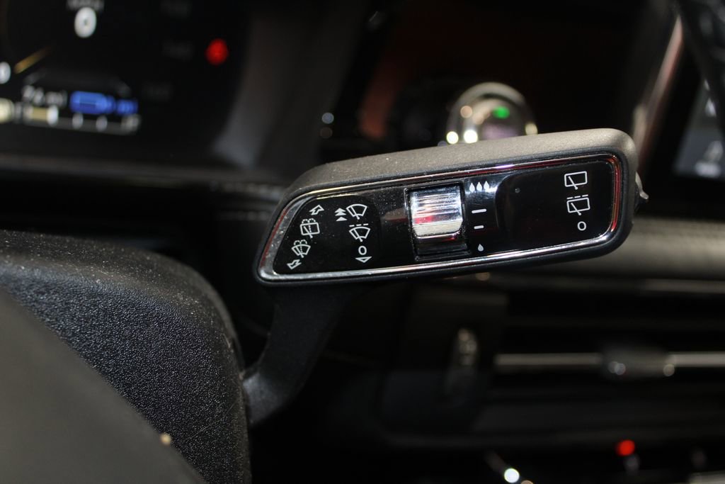 Used 2022 Lincoln Corsair Grand Touring image 26