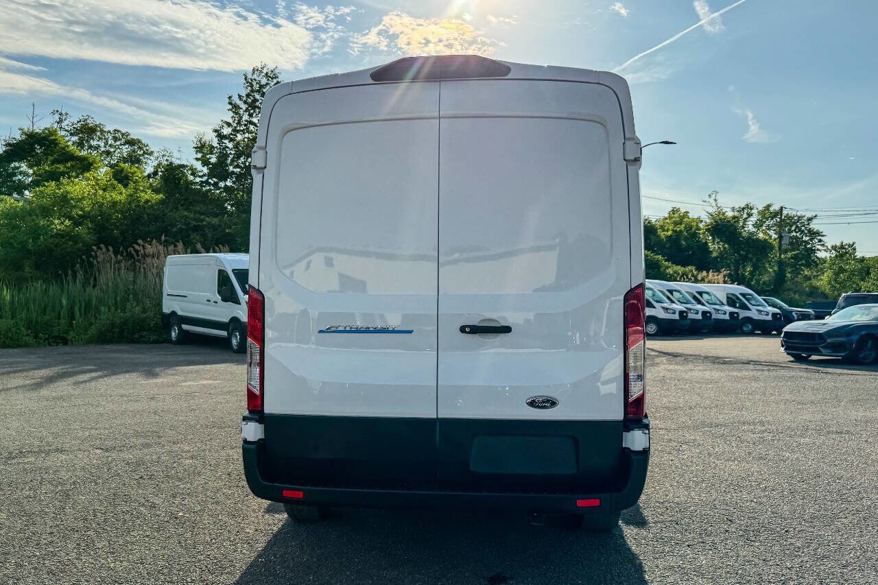 Used 2022 Ford E-Transit Medium Roof w/ Load Area Protection Package RWD image 4