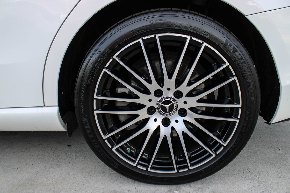 Used 2023 Mercedes-Benz C 300 Sedan image 31