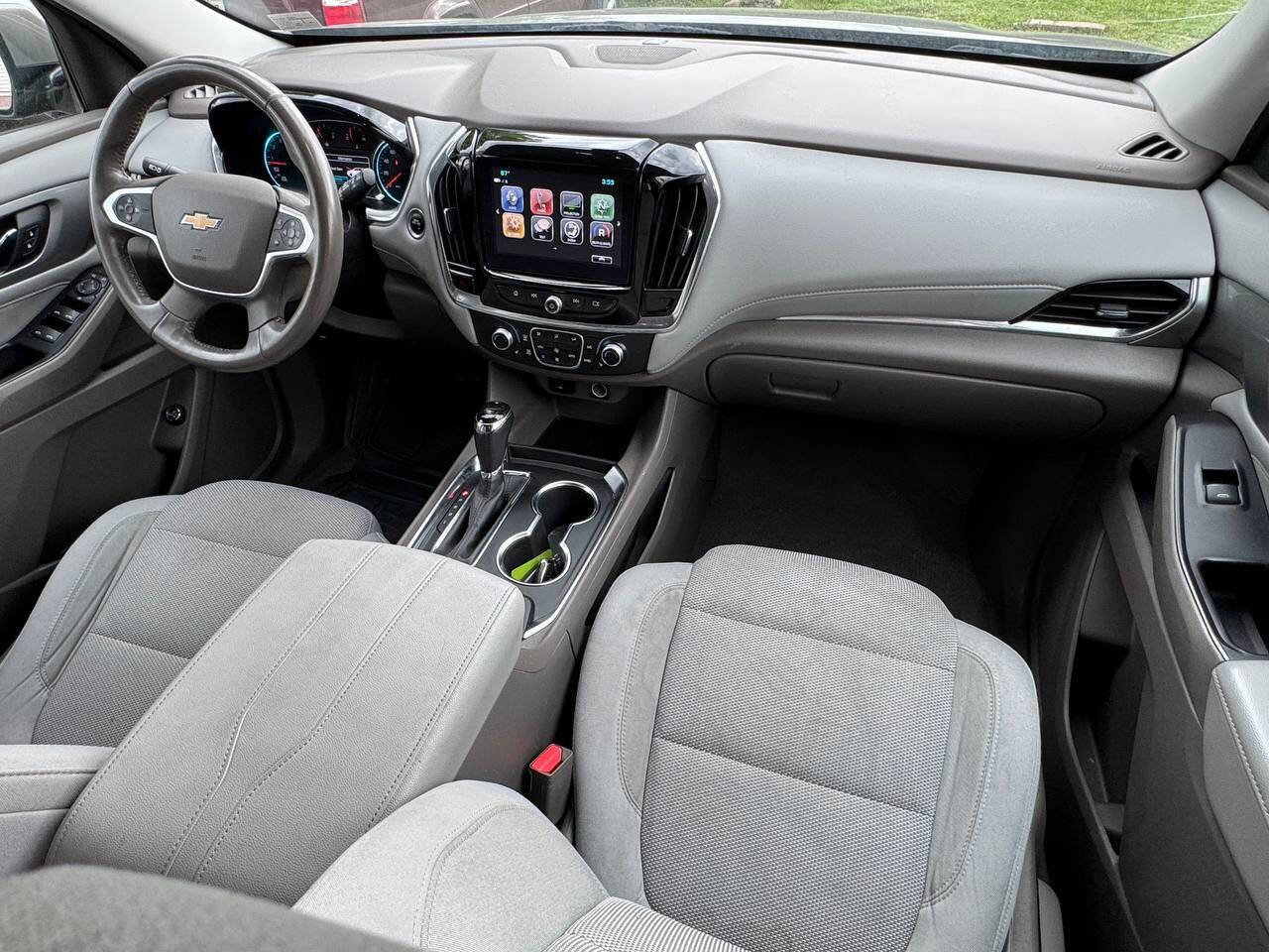 Used 2018 Chevrolet Traverse LT AWD/4WD image 24