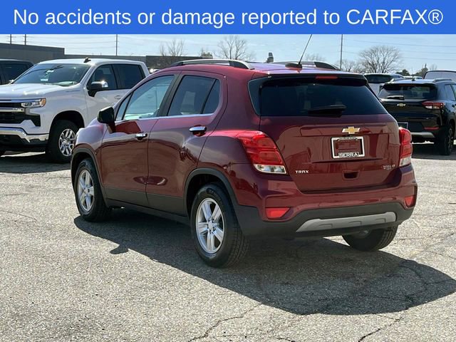 Used 2019 Chevrolet Trax LT w/ LT Convenience Package image 3