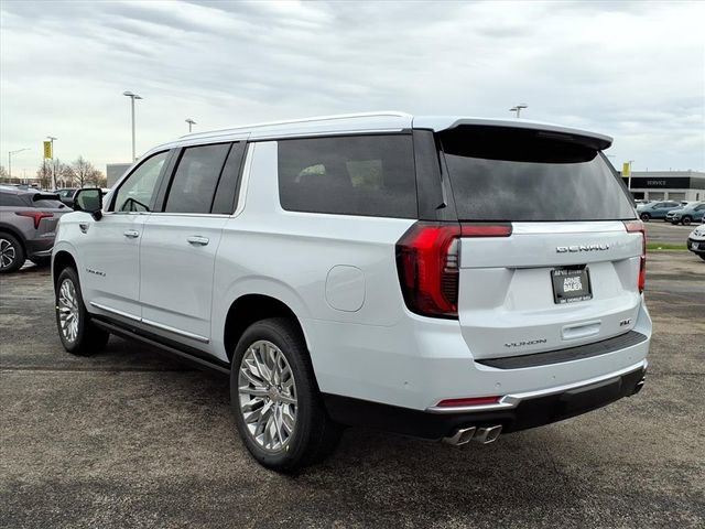 New 2026 GMC Yukon XL Denali w/ Denali Reserve Package AWD/4WD image 9