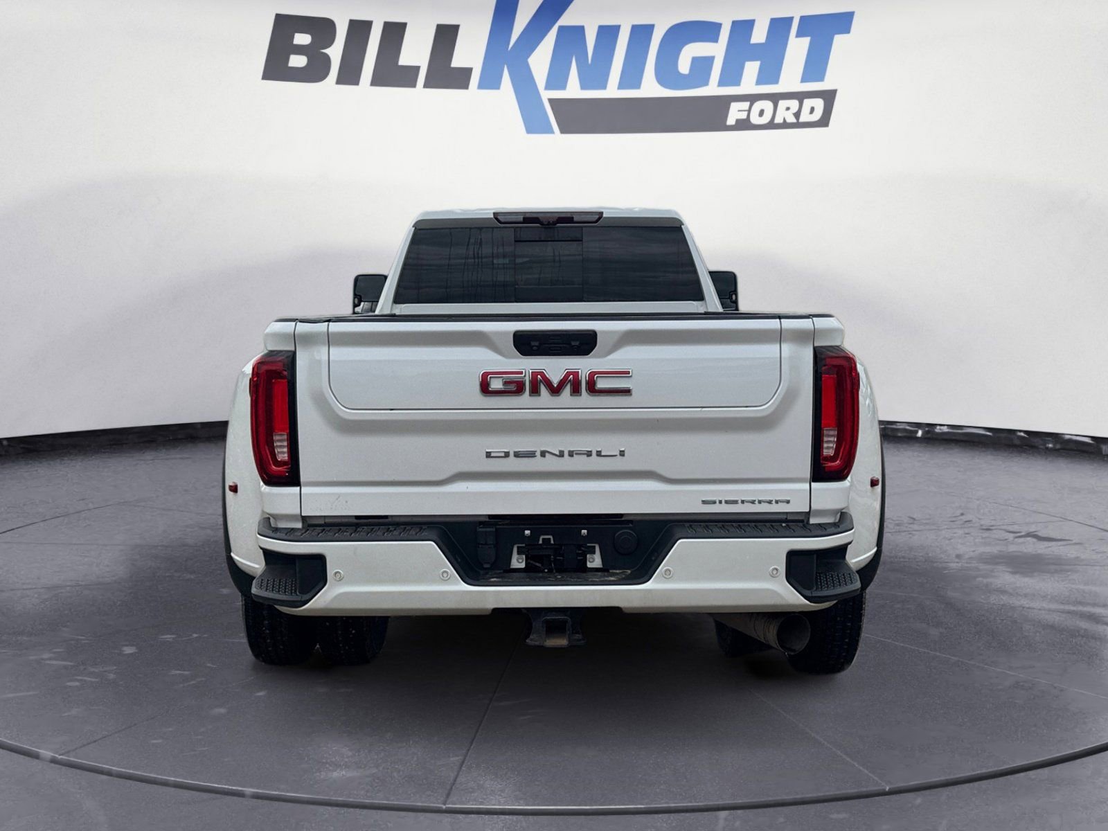 Used 2020 GMC Sierra 3500 Denali w/ Denali Ultimate Package AWD/4WD image 4
