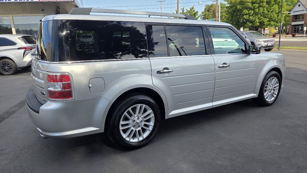 Used 2018 Ford Flex SEL AWD/4WD image 7