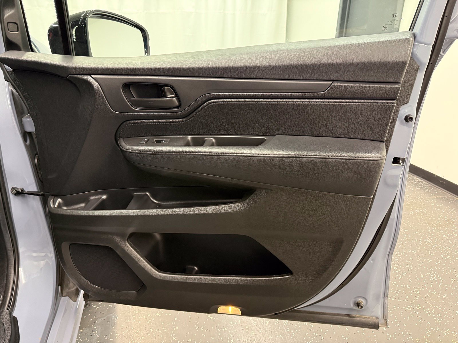 Used 2025 Honda Odyssey Sport-L image 8