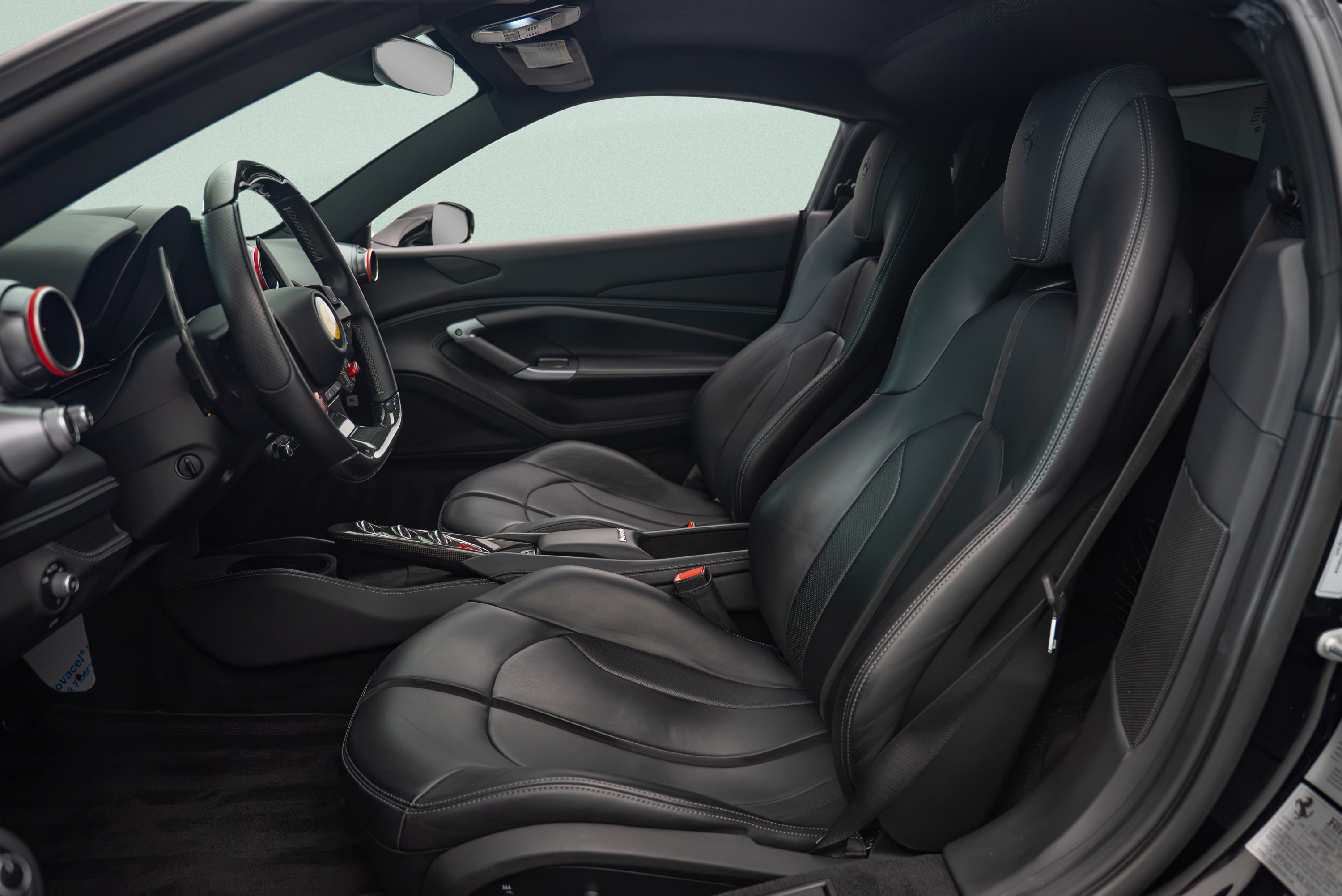 Used 2020 Ferrari F8 Tributo RWD image 9