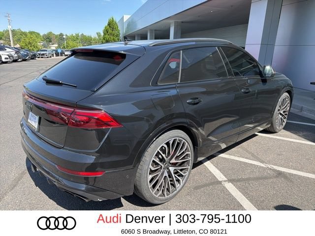 Certified 2024 Audi SQ8 Prestige AWD/4WD image 3