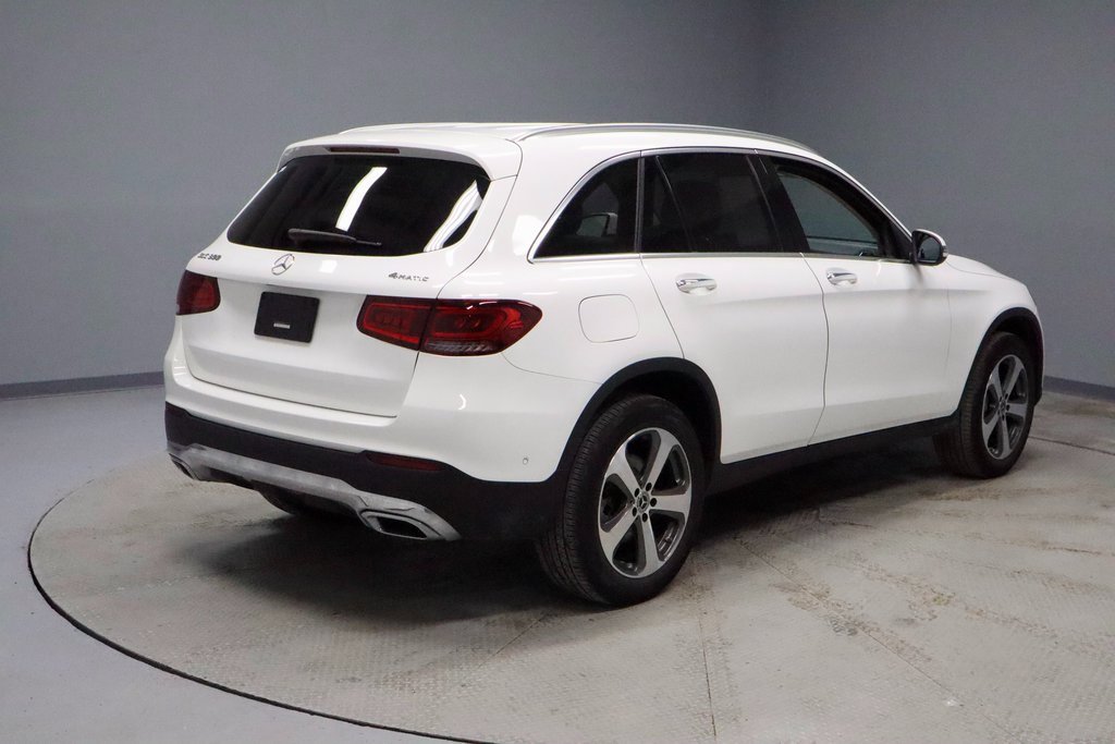 Used 2022 Mercedes-Benz GLC 300 4MATIC image 11