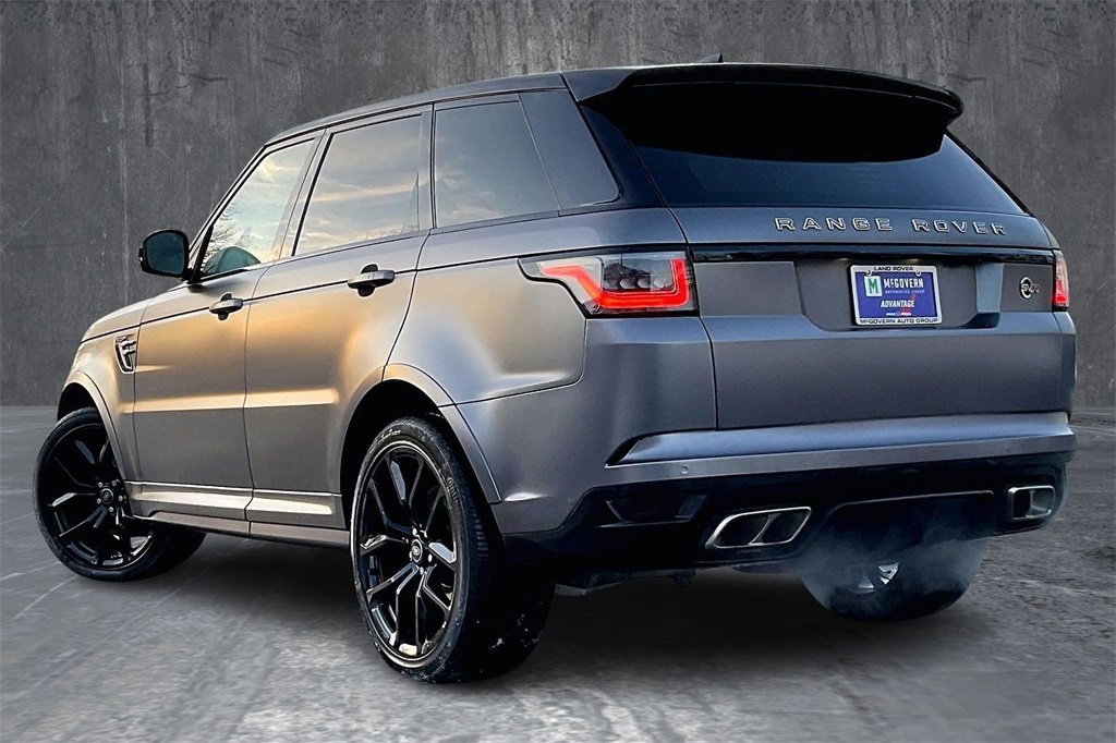 Used 2022 Land Rover Range Rover Sport SVR image 4